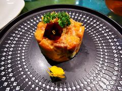 烟熏三文鱼牛油果沙拉-后海16号·北京私房菜