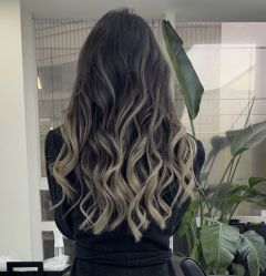 -赤道 Hair Salon
