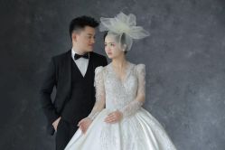-青禾蒙娜丽莎婚纱摄影(武汉总店)
