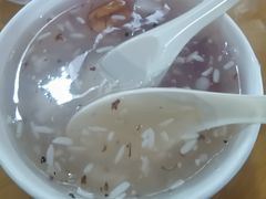 小汤圆糊米酒-江三王记牛杂馆(总店)