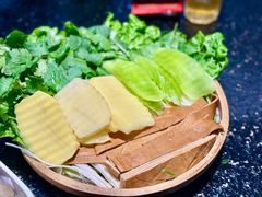 -周姑娘不等味·牛羊肉火锅·螃蟹罗氏虾·烤鱼烤串(高邮店)