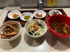 -乡党臊子面(丰庆公园店)