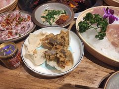 -城墙拐拐火锅(三峡广场黑金冠店)