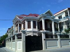 -吐斯廉屠杀博物馆