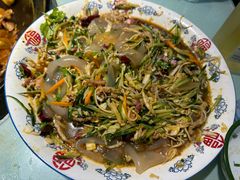 -鱼窝棚柴火铁锅炖(富山屯店)