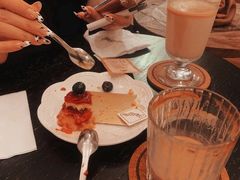 -Me Coffee下午茶艺术空间