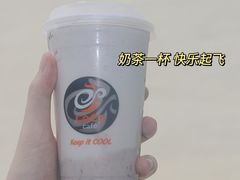 -CoCo都可(湖滨银泰店B区店)