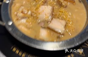 Sour Cabbage Stewed with Smoked Pork
