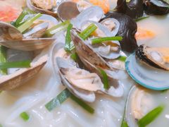 -蒙小妹骨汤饭.米线(新光路店)
