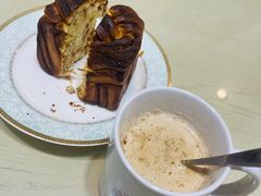 -VERIE BAKEHOUSE