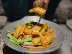 -西湖书堤(平湖八佰伴店)