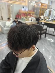 -藤野造型烫染·漂发