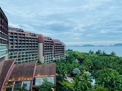 -三亚湾海居铂尔曼度假酒店