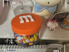 -m豆巧克力世界(上海世茂广场店)