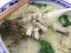 -明呈黄鱼面馆(斜土路店)