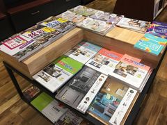 -新华书店(解放中路店)