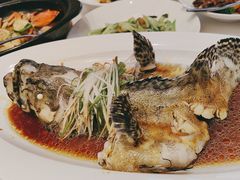 -万龙洲海鲜(大兴绿地缤纷城店)