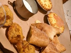 -必胜客(WOW中心城店)