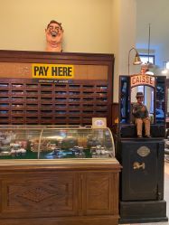 -IMUSE BARBER SHOP