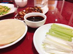-六和聚传统烤鸭.天津菜(和平店)