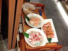 -明洞阿姨·韩式酱蟹烤肉·创意料理(三元桥店)