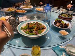 -海派美食·家宴海鲜青岛菜·石锅鲽鱼头(东方城店)