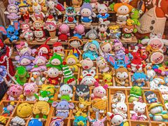 -新百广场(地铁站)