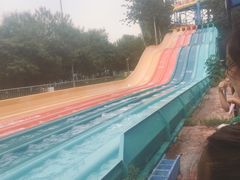 -欢乐水魔方水世界