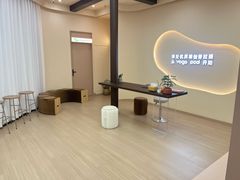 -乐刻瑜伽·普拉提·小瑜荚YogaPod(滨江银泰店)
