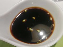 -洪氏嗨捞·广东猪肚鸡·椰子鸡火锅(西咸万象城店)