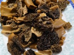 -菌之家·专业纯野生菌火锅·特色炒菌