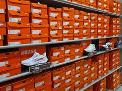 -NIKE上海青浦优选体验店