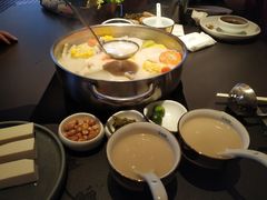 澳门鸡脚猪骨煲（小）-官也街澳门火锅(新源里店)