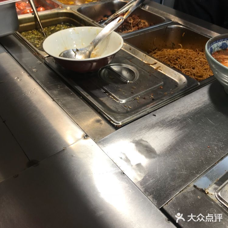 哎 小也小不到哪里去 辣肉是肉糜