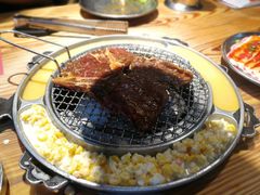 -青瓦炭韩潮烤肉(花园道店)
