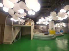 -涨巢·潮玩水疗局