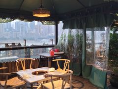 露天位-冰冰龙虾·江湖菜·花园江景餐厅