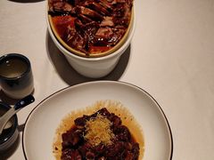 -八府香鸭·啫啫煲(华山路店)