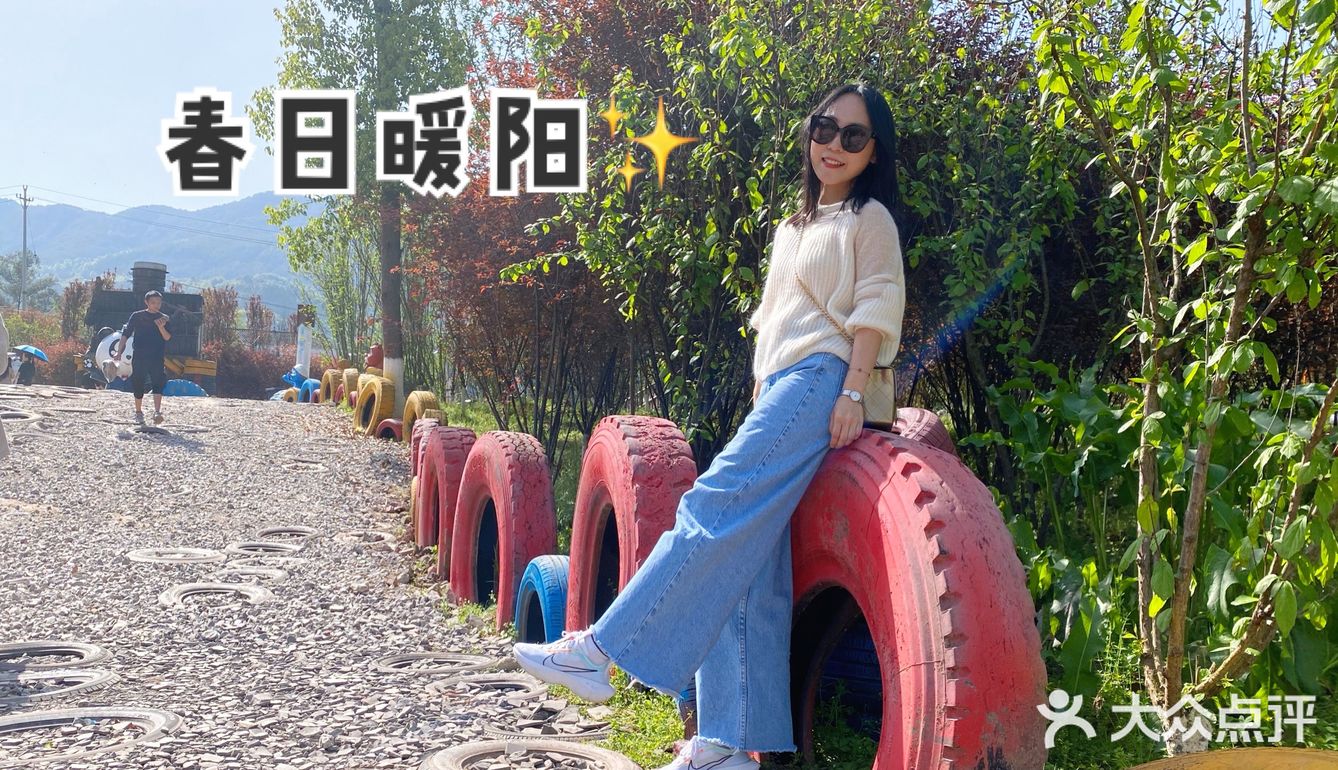 🌸“我不喜欢花，我只喜欢你抱着花朝我走过来的样子”
