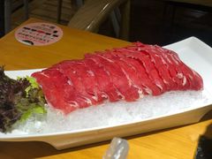 -洪氏嗨捞·广东猪肚鸡·椰子鸡火锅(西咸万象城店)