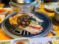 -唯成•韩国炭火烤肉 유성고기
