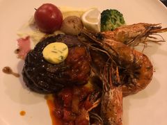 -WOLFGANG PUCK KITCHEN & BAR(迪士尼小镇店)