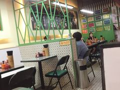 -莅香岛港式餐厅(滨江道店)