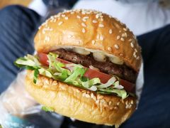 -The Habit Burger Grill 哈比特汉堡(复兴soho店)
