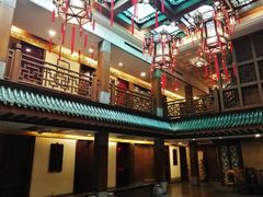 -梅龙镇酒家(南京西路总店)
