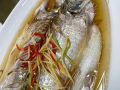 -魏四小鱼锅贴王