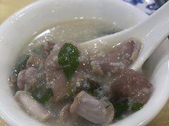 -标记美食新鲜猪杂(兴南大道店)