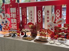 -上海宝信宝马4S店