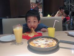 -必胜客(漕宝路店)