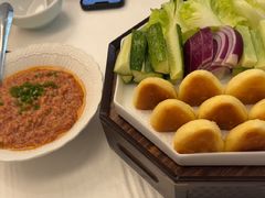 -品海楼·大连海胆锅贴馆(东港店)